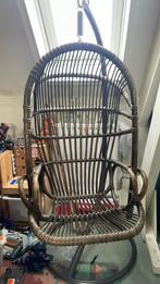 Vintage rotan hangstoel, Huis en Inrichting, Stoelen, Gebruikt, Bruin, Eén, Ophalen