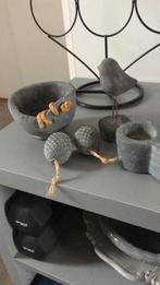 Brynxz accesoires set, Huis en Inrichting, Ophalen, Steen, Overige kleuren, Zo goed als nieuw