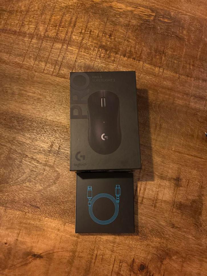 Logitech G Pro X Superlight 2 - Gaming Muis, Computers en Software, Muizen, Zo goed als nieuw, Muis, Rechtshandig, Draadloos, Gaming muis