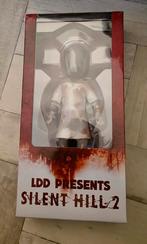 Silent Hill 2 Living dead dolls Nurse, Ophalen of Verzenden, Zo goed als nieuw