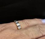 Gouden Vintage ring edelsteen saffier en diamant. 2025/450., Ophalen of Verzenden, Goud, Ring, Met edelsteen