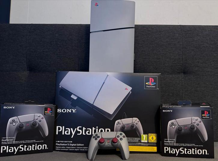 PS5 Digital 30th Anniversary Limited Edition  + 1TB SSD, Spelcomputers en Games, Spelcomputers | Sony PlayStation 5, Zo goed als nieuw