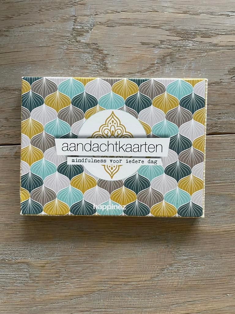 Aandachtkaarten - mindfulness voor iedere dag, Ophalen of Verzenden, Zo goed als nieuw, Spiritualiteit algemeen, Overige typen