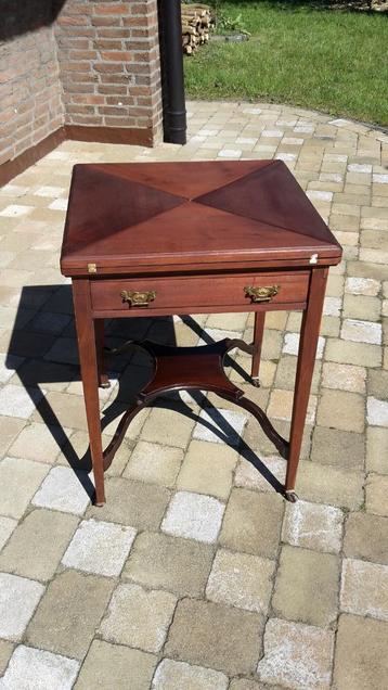 speeltafel mahonie engels antiek beschikbaar voor biedingen