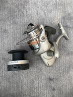 (2x) NIEUW - Vismolen Okuma Tritan TT-80, Watersport en Boten, Ophalen of Verzenden, Nieuw, Molen