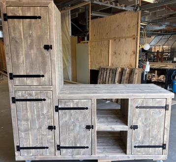 Buitenkeuken, BBQ meubel maatwerk van steigerhout of douglas beschikbaar voor biedingen