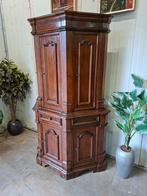 Antieke kasteel kast, buffetkast, servieskast, Antiek en Kunst, Ophalen of Verzenden