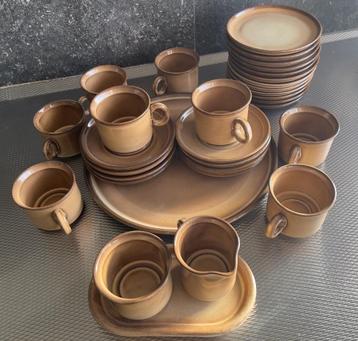 32 Delig Servies - Swarofski beschikbaar voor biedingen