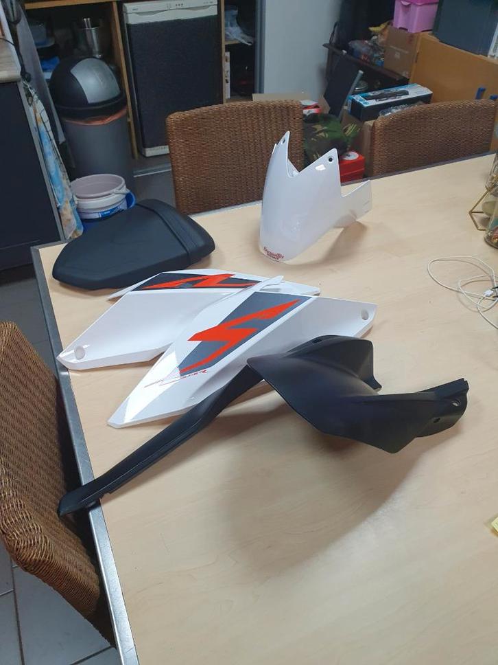 ktm onderdelen, Motoren, Accessoires | Overige, Gebruikt, Ophalen