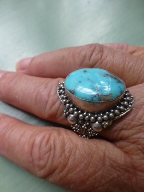 forse Zilveren Oriëntaalse Ring met grote Turkoois, Sieraden, Tassen en Uiterlijk, Antieke sieraden, Ring, Zilver, Met edelsteen