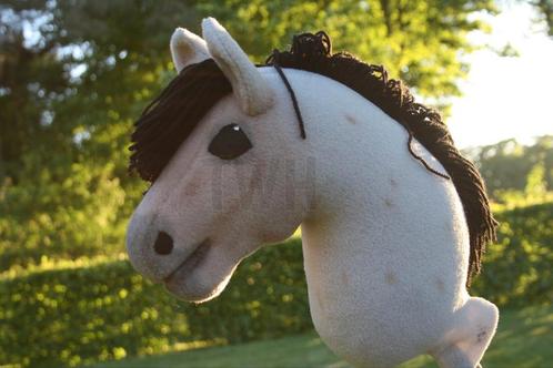 Hobbyhorse red roan stokpaard hobby horse, Hobby en Vrije tijd, Overige Hobby en Vrije tijd, Nieuw, Ophalen of Verzenden