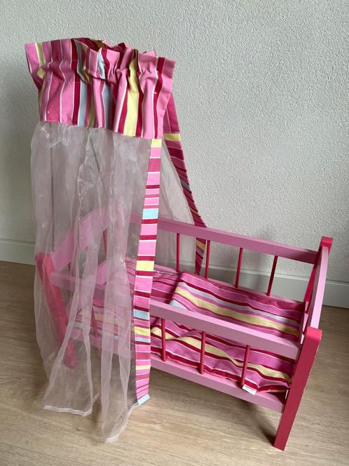 Howa poppenbed, Kinderen en Baby's, Speelgoed | Houten speelgoed, Gebruikt, Meubelstuk of Keukentje, Ophalen