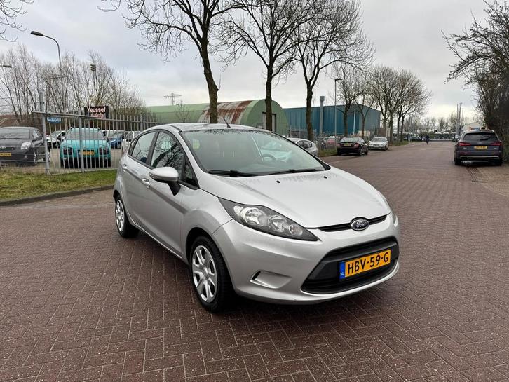 Ford FIESTA 1.25, Auto's, Ford, Bedrijf, Te koop, Fiësta, Airbags, Airconditioning, Elektrische ramen, Metallic lak, Radio, Benzine