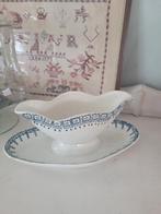 Antieke sauciere juskom merk St Amand Frans