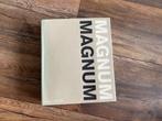 Magnum Magnum, Fotografen, Diverse auteurs, Ophalen of Verzenden, Zo goed als nieuw