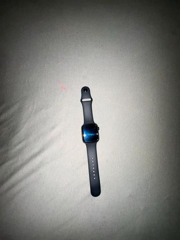 Apple Watch SE  2e generatie 44mm zwart beschikbaar voor biedingen