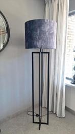 Lampenkap grijs voor vloerlamp, Ophalen, 25 tot 50 cm, Rond, Zo goed als nieuw