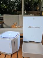 PetSnowy voerautomaat + waterfontein + 2 gratis mandjes, Ophalen, Zo goed als nieuw