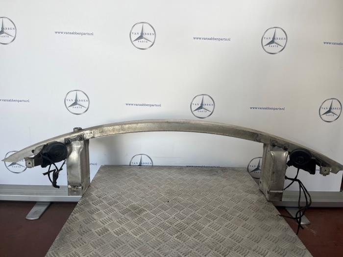 Bumperframe voor van een Mercedes C-Klasse, Auto-onderdelen, Ophanging en Onderstel, Mercedes-Benz, Gebruikt, 3 maanden garantie