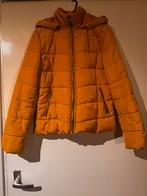 Gele tussenjas van Only Maat M, Ophalen, Gedragen, Geel