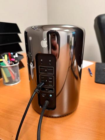 Mac Pro (2013) - 6-Core, 16GB, Dual D500, SSD beschikbaar voor biedingen