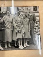 Familie foto koninklijk huis, Verzamelen, Koninklijk Huis en Royalty, Ophalen of Verzenden, Gebruikt, Kaart, Foto of Prent