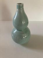 APARTE vaas kalebas model Celadon groen glazuur, Overige kleuren, Aardewerk of Porselein, Ophalen of Verzenden, Zo goed als nieuw