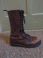 Dr Marten maat 8 / 42 roodbruin geschuurd leer, Kleding | Dames, Ophalen of Verzenden, Gedragen