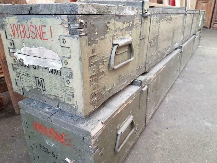 MUNITIEKISTEN, LEGERKISTEN 300CM LANG €50,00!, Huis en Inrichting, Woonaccessoires | Kisten, Gebruikt, Ophalen of Verzenden