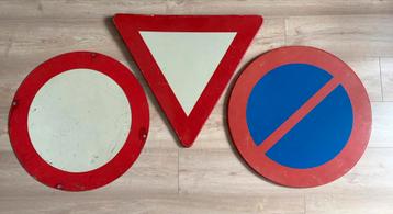 Verkeersbord verkeersborden €10 per stuk of €25 voor alle 3 beschikbaar voor biedingen