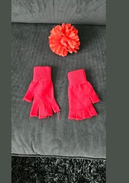 Carnaval Accessoires Set - Handschoenen en Bloem, Maat 38/40 (M), Carnaval, Ophalen of Verzenden, Zo goed als nieuw
