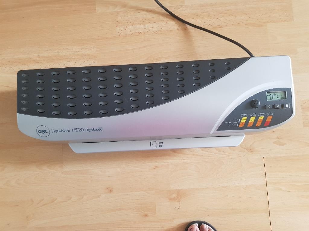 Lamineerapparaat Heatseal, Ophalen, Zo goed als nieuw