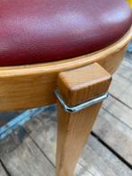 Leuke Italiaanse Vintage stoeltjes stapel stoelen, Ophalen