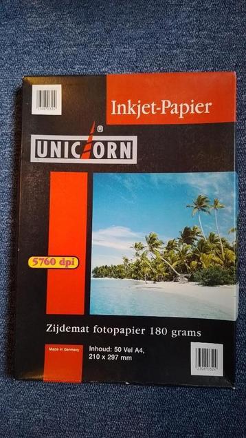 pak fotopapier beschikbaar voor biedingen