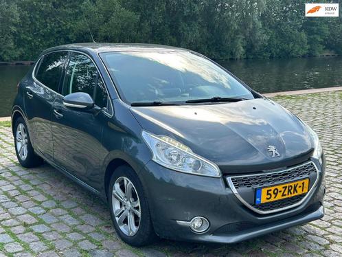 Peugeot 208 1.2 VTi Allure Luxe uitvoering achteruit camera, Auto's, Peugeot, Bedrijf, Te koop, ABS, Airbags, Airconditioning