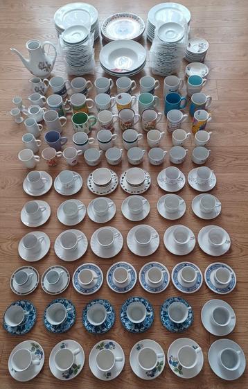 Servies diversen 3 beschikbaar voor biedingen