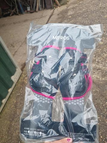 Zwarte achterkappen mr ross beschikbaar voor biedingen