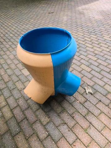 Balkorf  beschikbaar voor biedingen