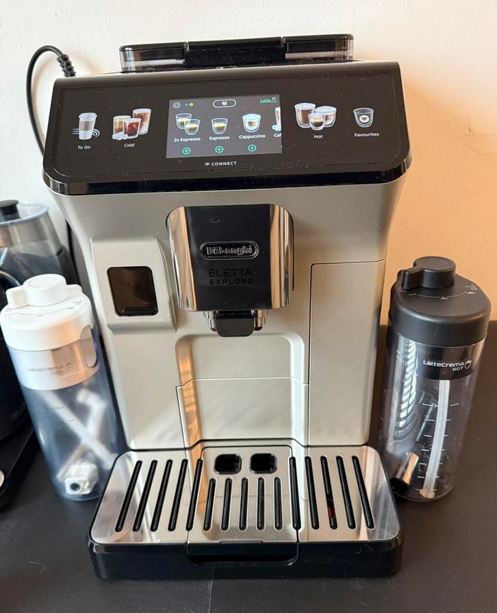 Delonghi Eletta Explore zilver, Witgoed en Apparatuur, Koffiezetapparaten, Gebruikt, Koffiebonen, Koffiemachine, 10 kopjes of meer