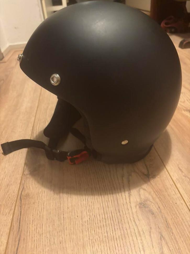 Helm Demm matzwart in maat XL (goede staat), Fietsen en Brommers, Brommerhelmen, Gebruikt, Extra large of groter, Ophalen of Verzenden