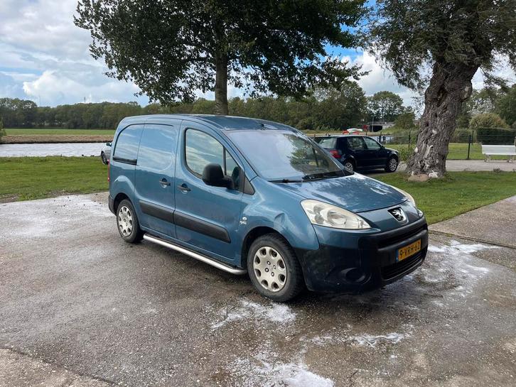 Peugeot Partner 1.6 HDI 55KW 120 L1 2PL 2009, Auto's, Bestelauto's, Particulier, Airbags, Centrale vergrendeling, Elektrische ramen