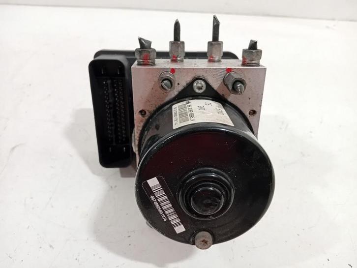 Abs pomp Suzuki Swift, Auto-onderdelen, Remmen en Aandrijving, Suzuki, Gebruikt, Herkomst onderdeel bekend, 12 maanden garantie