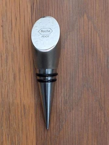 Wijnstop massief RVS beschikbaar voor biedingen