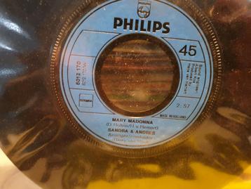 Sandra & Andres - Mary Madonna (f7) beschikbaar voor biedingen