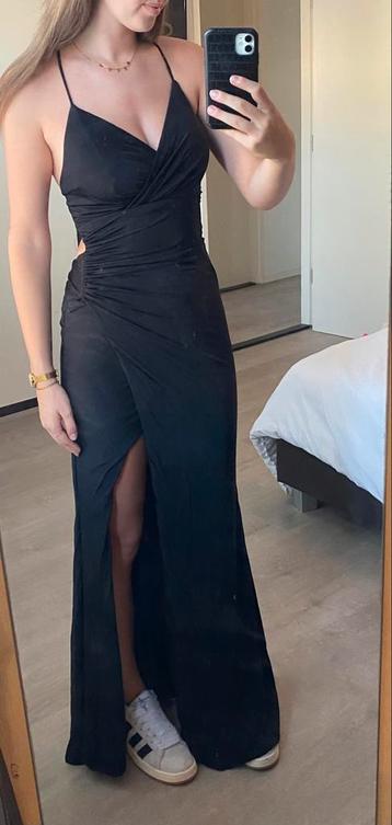 Galajurk Dreamdresses beschikbaar voor biedingen