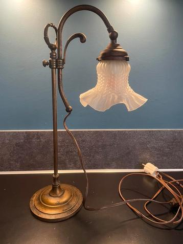 Oude Koperen of bronzen schemerlamp  beschikbaar voor biedingen