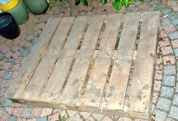 GRATIS PALLET (ophalen - Utrecht) beschikbaar voor biedingen