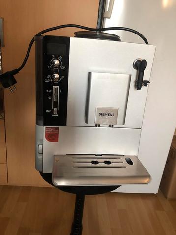 SIEMENS EQ.5 Koffiezetapparaat beschikbaar voor biedingen