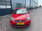 Ford Fiësta 1.3 8V 3DR 2005 Rood airco, 1299 cc, 4 cilinders, Origineel Nederlands, Bedrijf