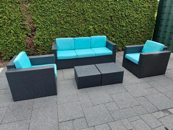 Leuke loungeset Inclusief kussens   bezorging mogelijk!  beschikbaar voor biedingen
